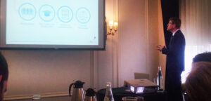 Petit déjeuner débat sur la fonction formation et l'externalisation - organisé par RHEXIS